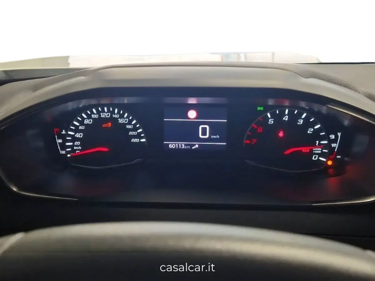 Peugeot 2008 usata a Salerno (8)