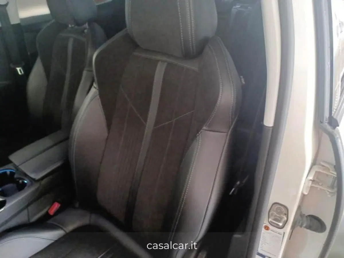Peugeot 3008 usata a Salerno (9)
