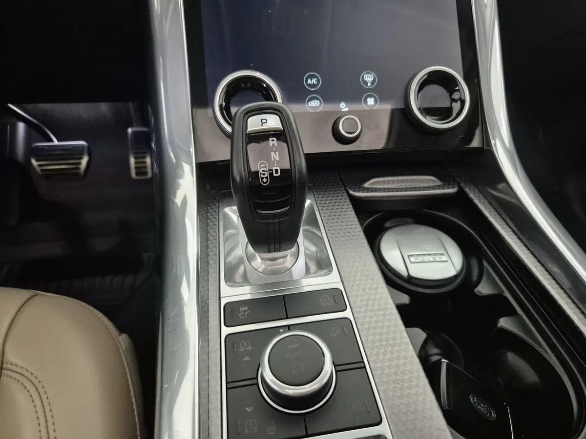 Land Rover Range Rover Sport usata a Torino (11)
