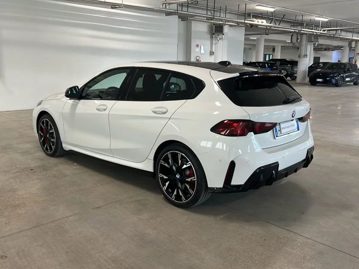 BMW Serie 1 nuova a Torino (3)