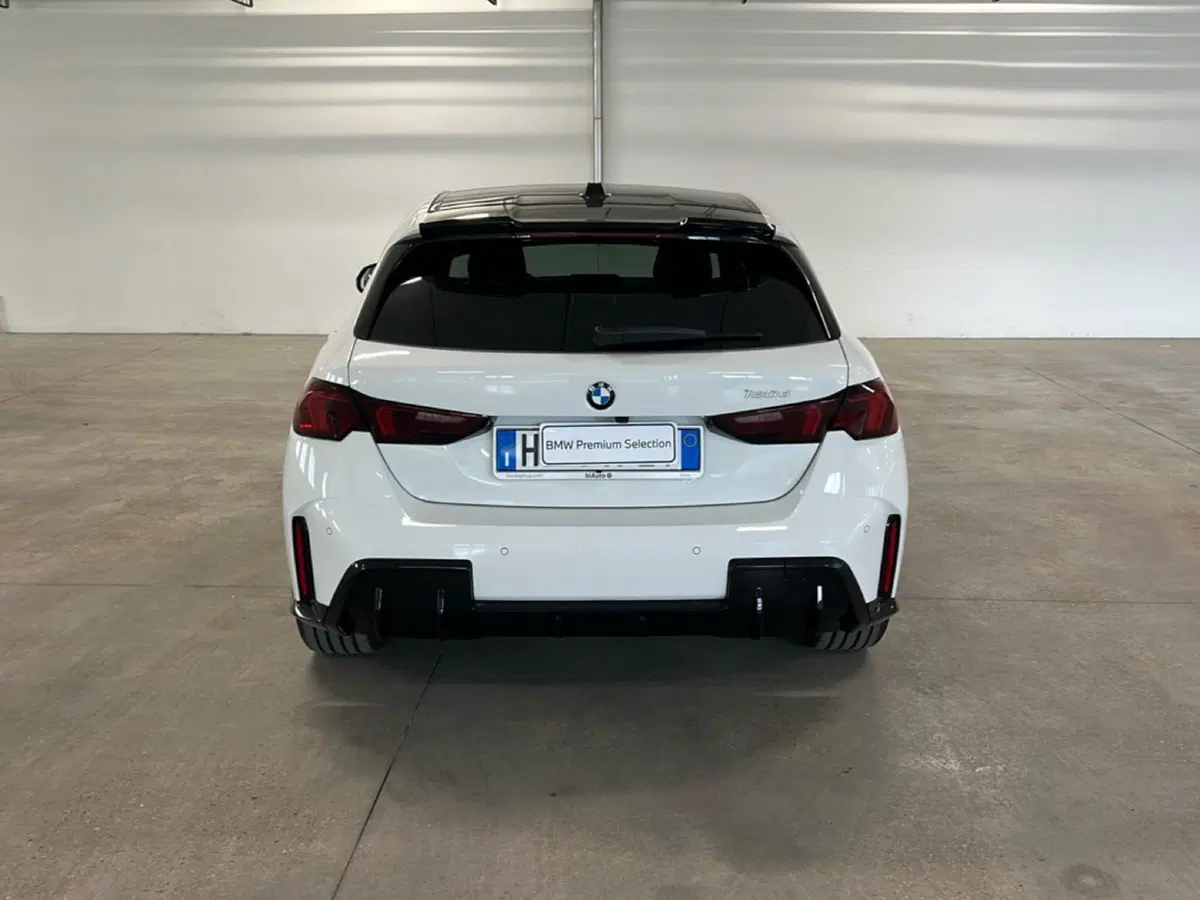 BMW Serie 1 nuova a Torino (4)