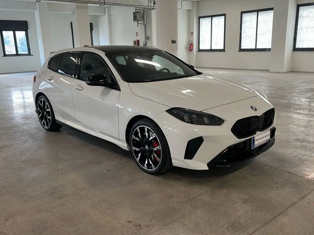 BMW Serie 1 nuova a Torino (8)