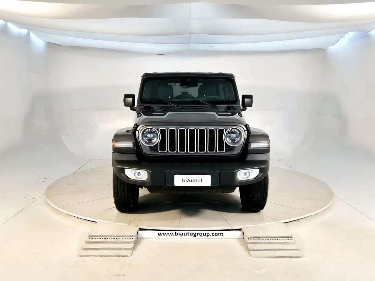 Jeep Wrangler Unlimited usata a Torino (2)