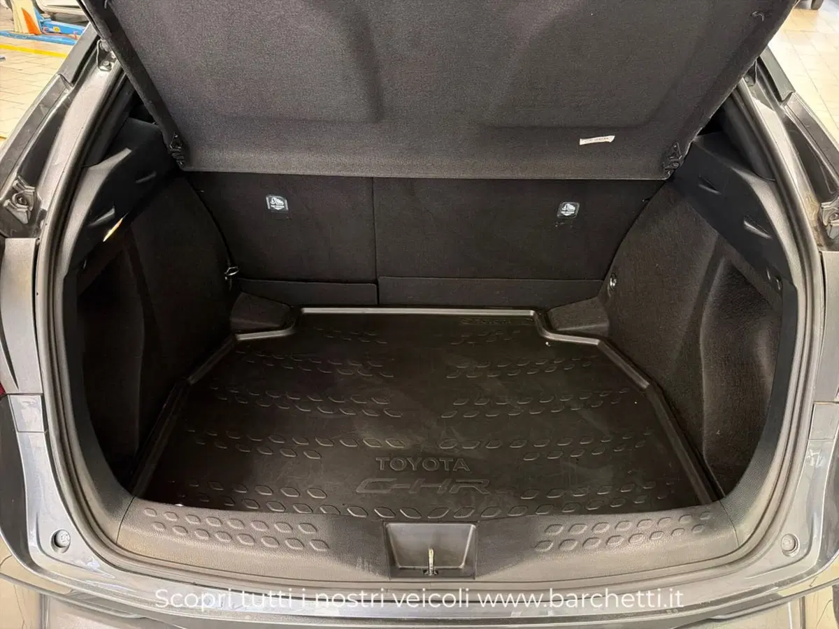 Toyota Toyota C-HR usata a Brescia (11)
