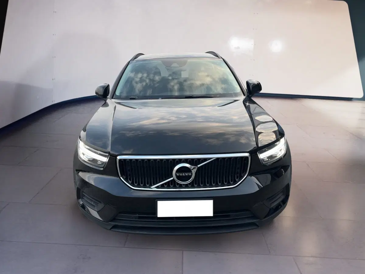 VOLVO Veicoli Commerciali XC40 usata a Torino