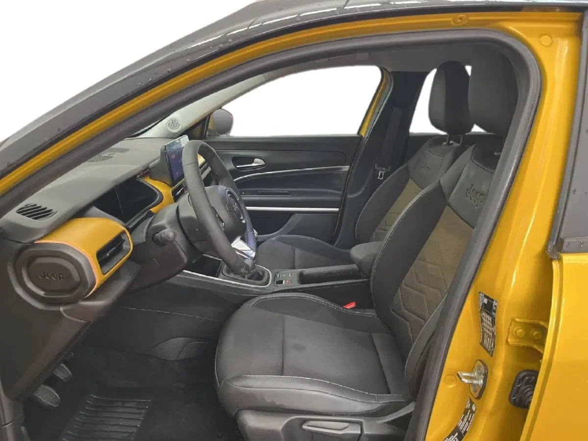 Jeep Avenger usata a Torino (9)