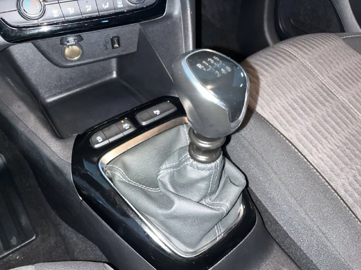 Opel Corsa usata a Torino (13)