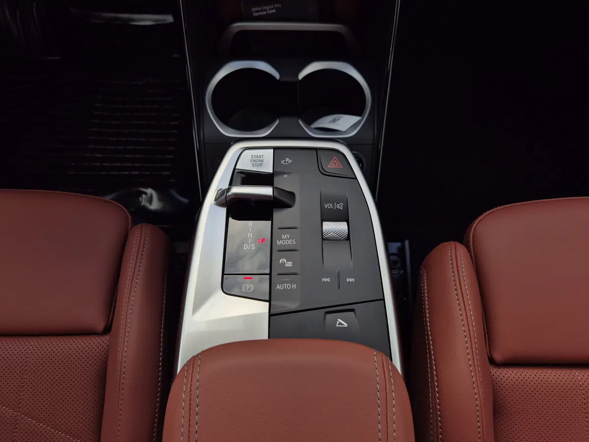 BMW X1 nuova a Genova (10)