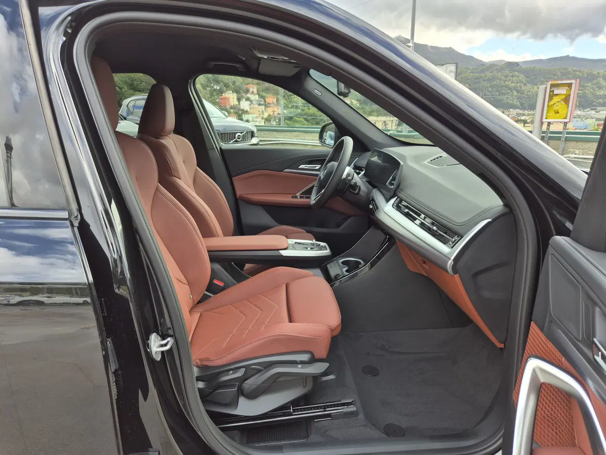BMW X1 nuova a Genova (9)