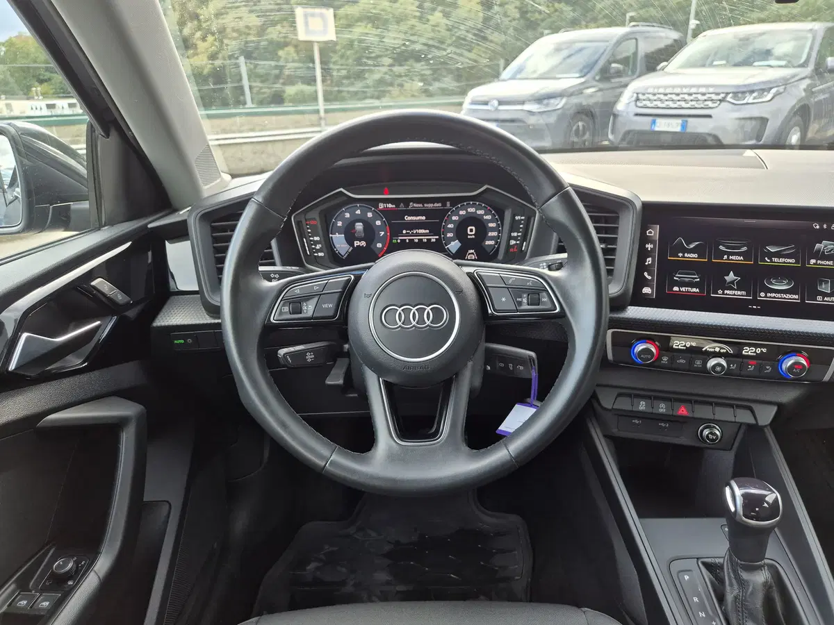 Audi A1 Sportback usata  (15)