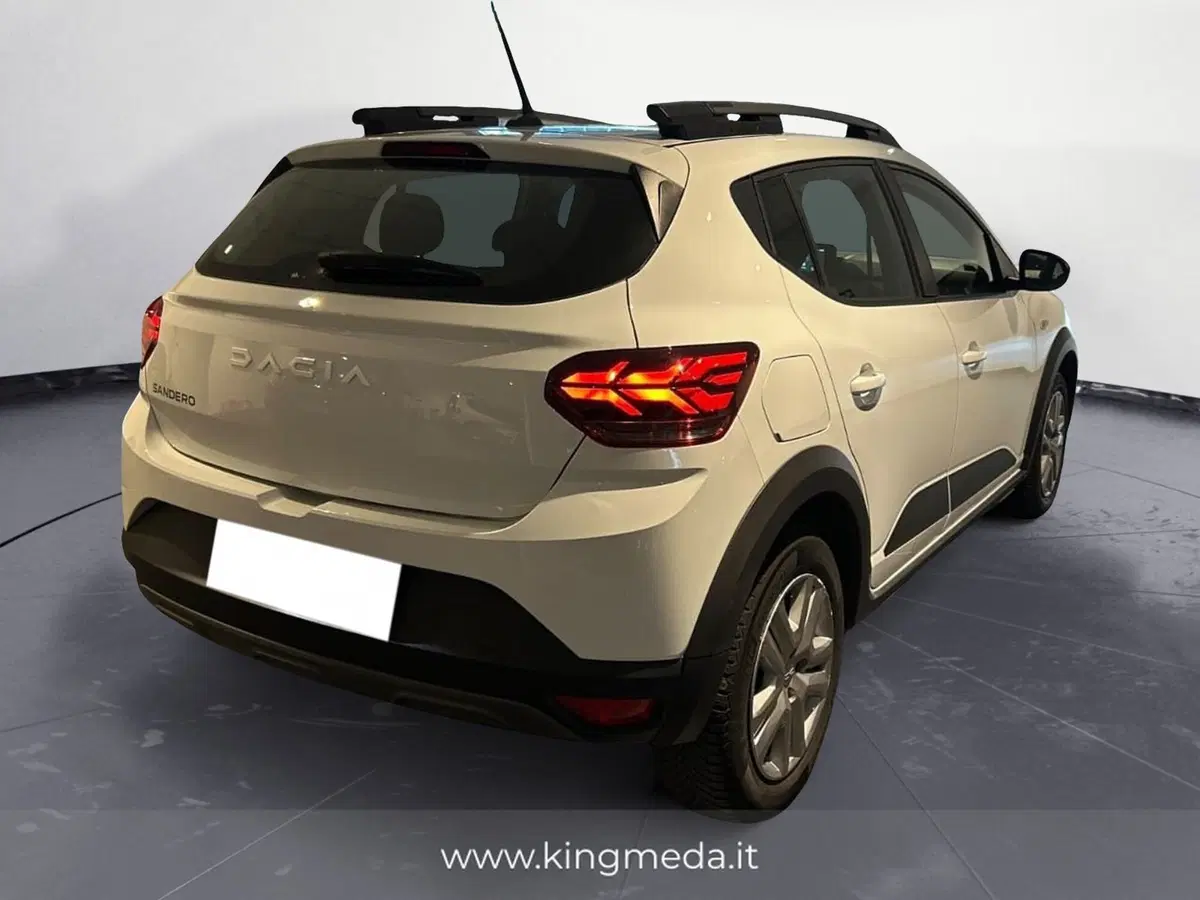 Dacia Sandero usata a Monza e Brianza (4)
