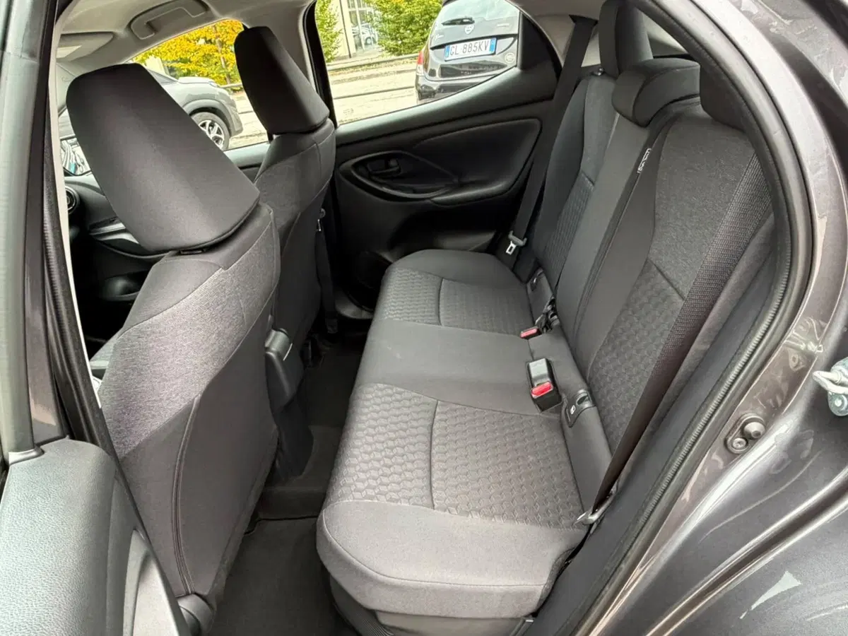 Toyota Yaris usata a Belluno (11)