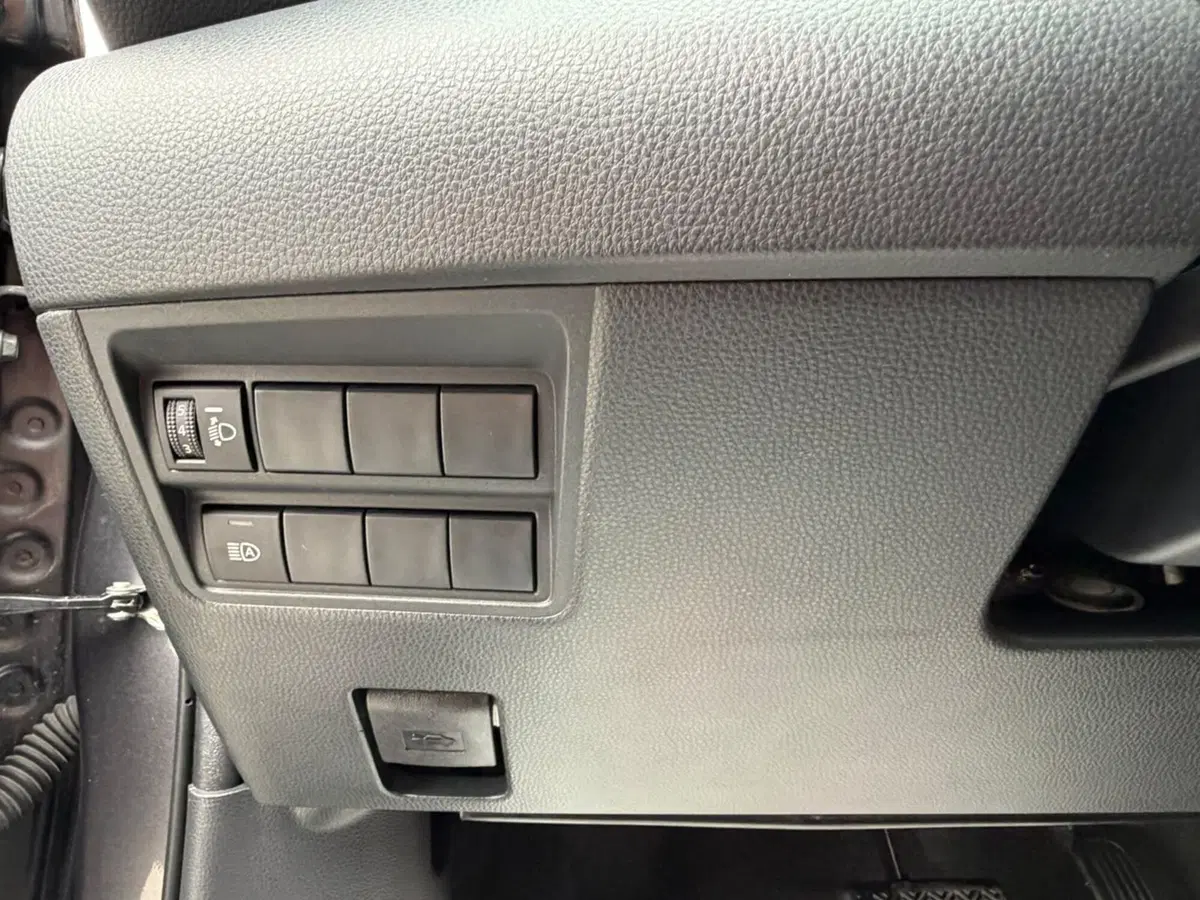 Toyota Yaris usata a Belluno (12)