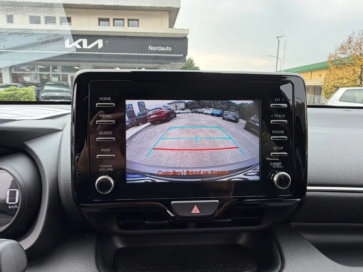 Toyota Yaris usata a Belluno (14)