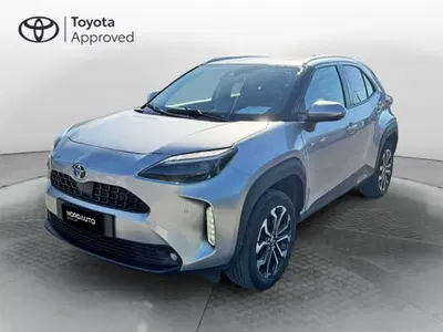 Toyota Yaris Cross 1.5h GR Sport Black Sky fwd 116cv e-cvt del 2022 usata a Sedico