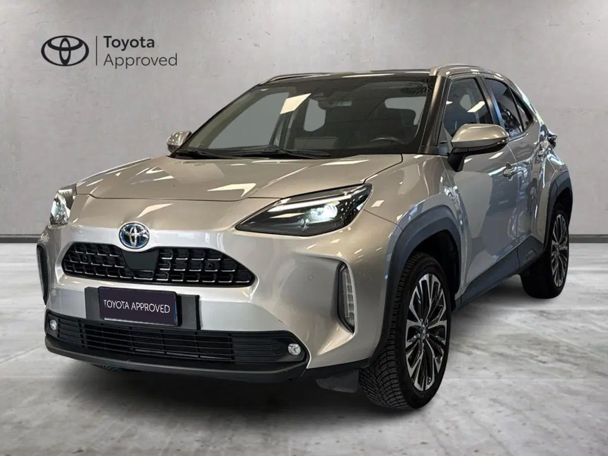 Toyota Yaris Cross usata a Prato