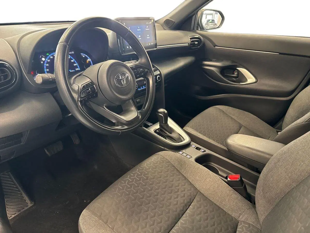 Toyota Yaris Cross usata a Prato (10)