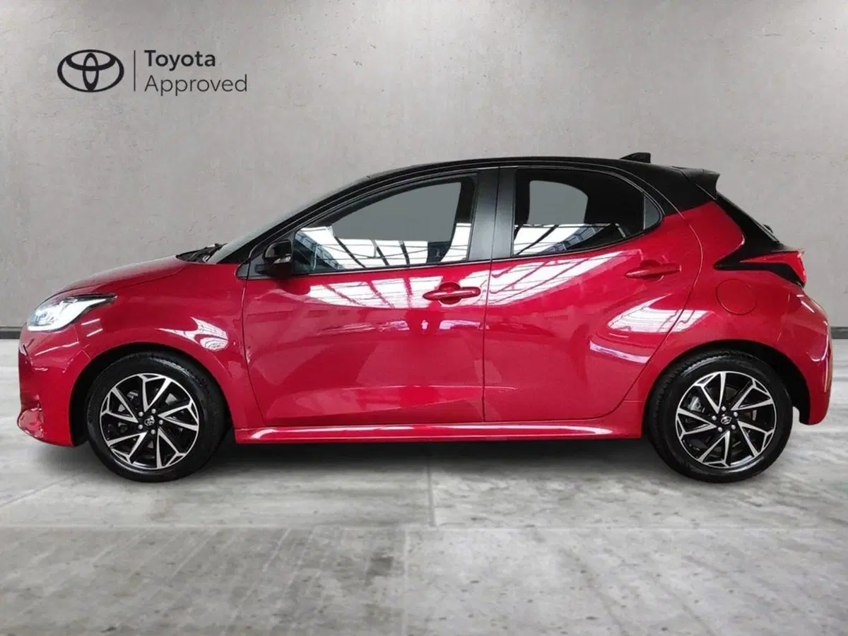 Toyota Yaris usata a Milano (4)