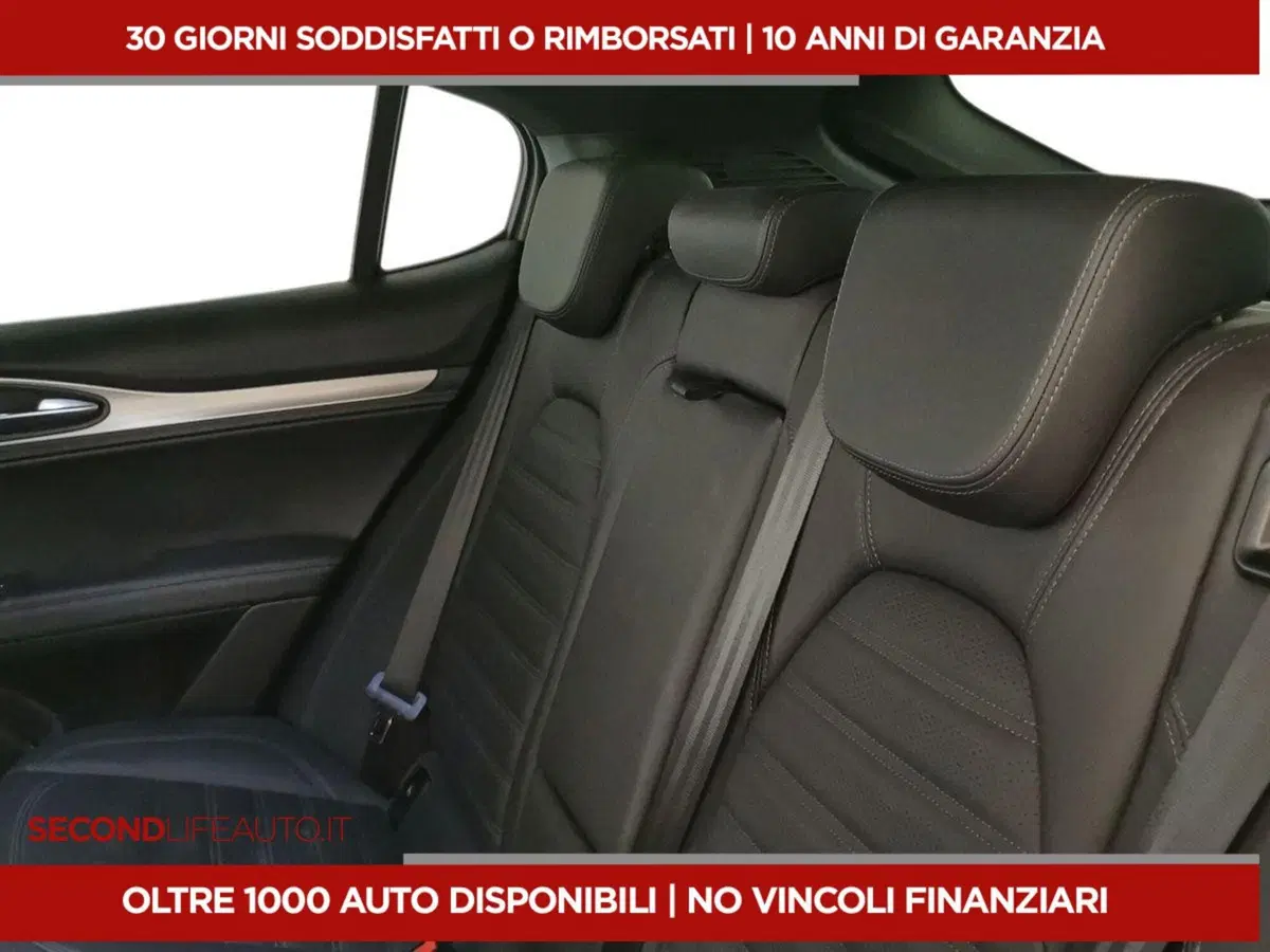 Alfa Romeo Stelvio usata a Chieti (8)