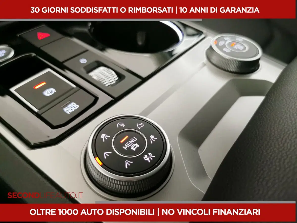 Volkswagen Touareg usata a Chieti (13)