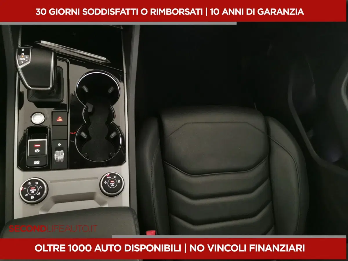 Volkswagen Touareg usata a Chieti (14)
