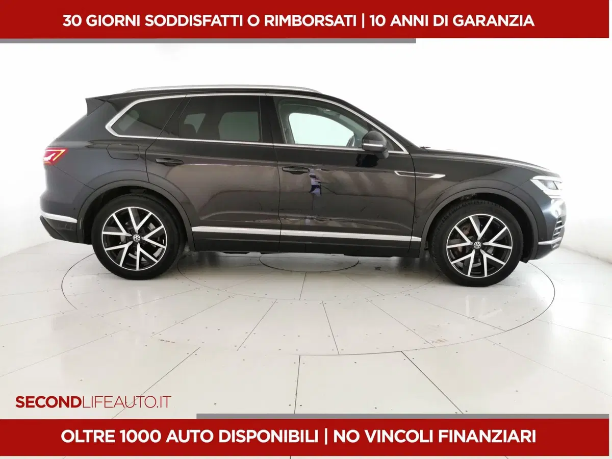 Volkswagen Touareg usata a Chieti (6)