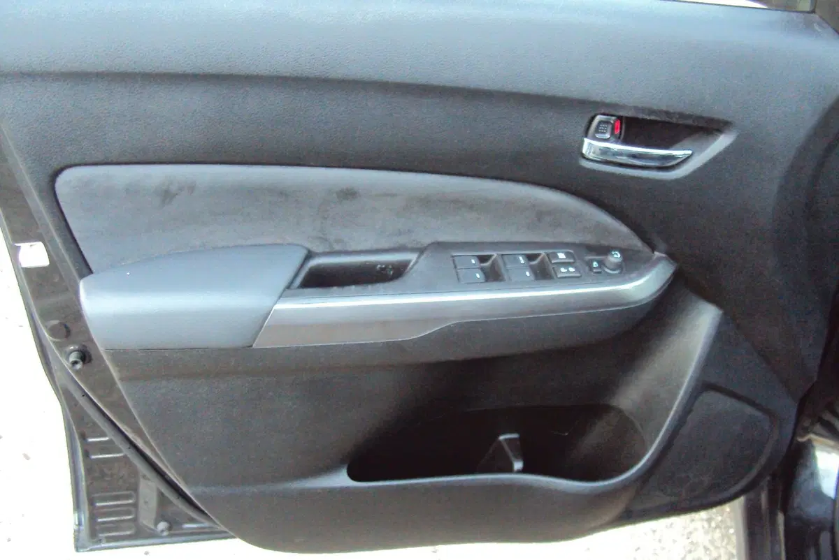 Suzuki Vitara usata a Bologna (11)