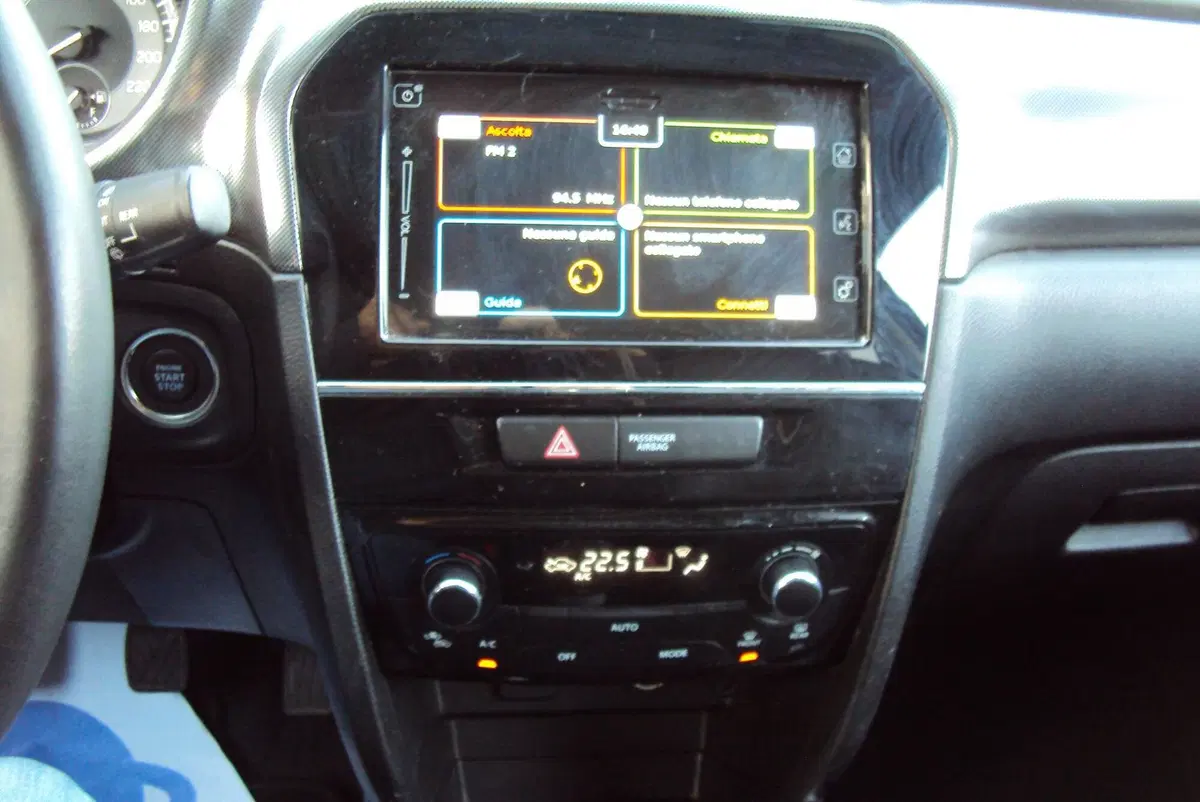 Suzuki Vitara usata a Bologna (13)