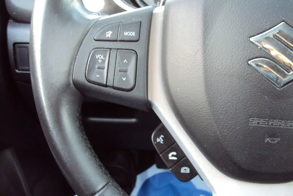 Suzuki Vitara usata a Bologna (15)