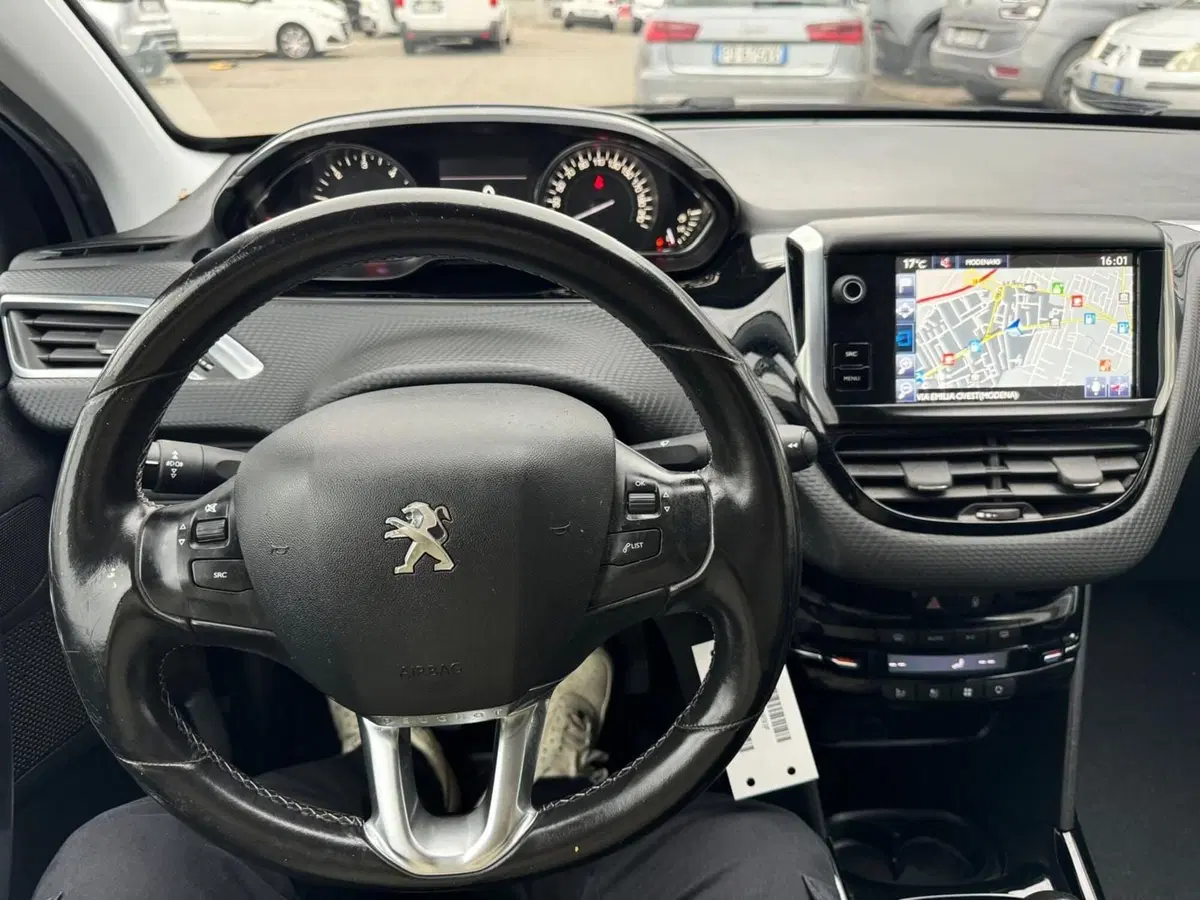 Peugeot 2008 usata a Modena (10)
