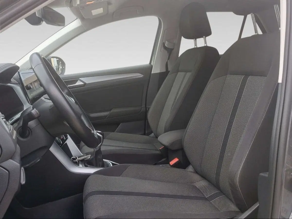 Volkswagen T-Roc usata a Livorno (10)