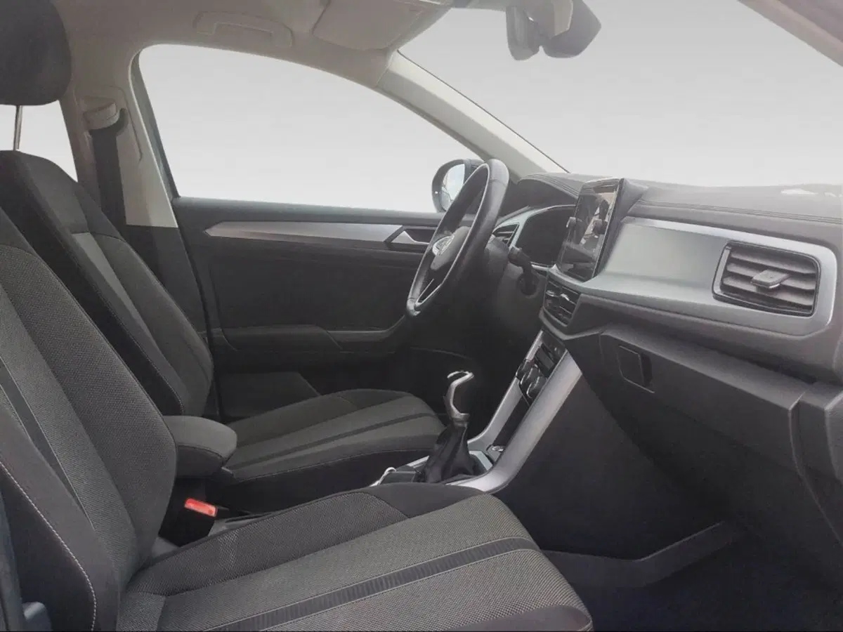 Volkswagen T-Roc usata a Livorno (12)