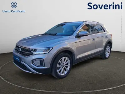 Volkswagen T-Roc 1.0 tsi Edition 115cv del 2024 usata a Bologna