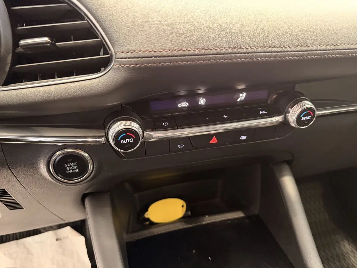 Mazda Mazda3 Hatchback usata a Latina (15)