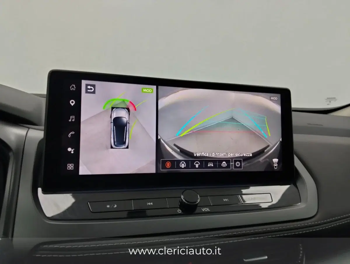 Nissan Qashqai usata a Como (16)