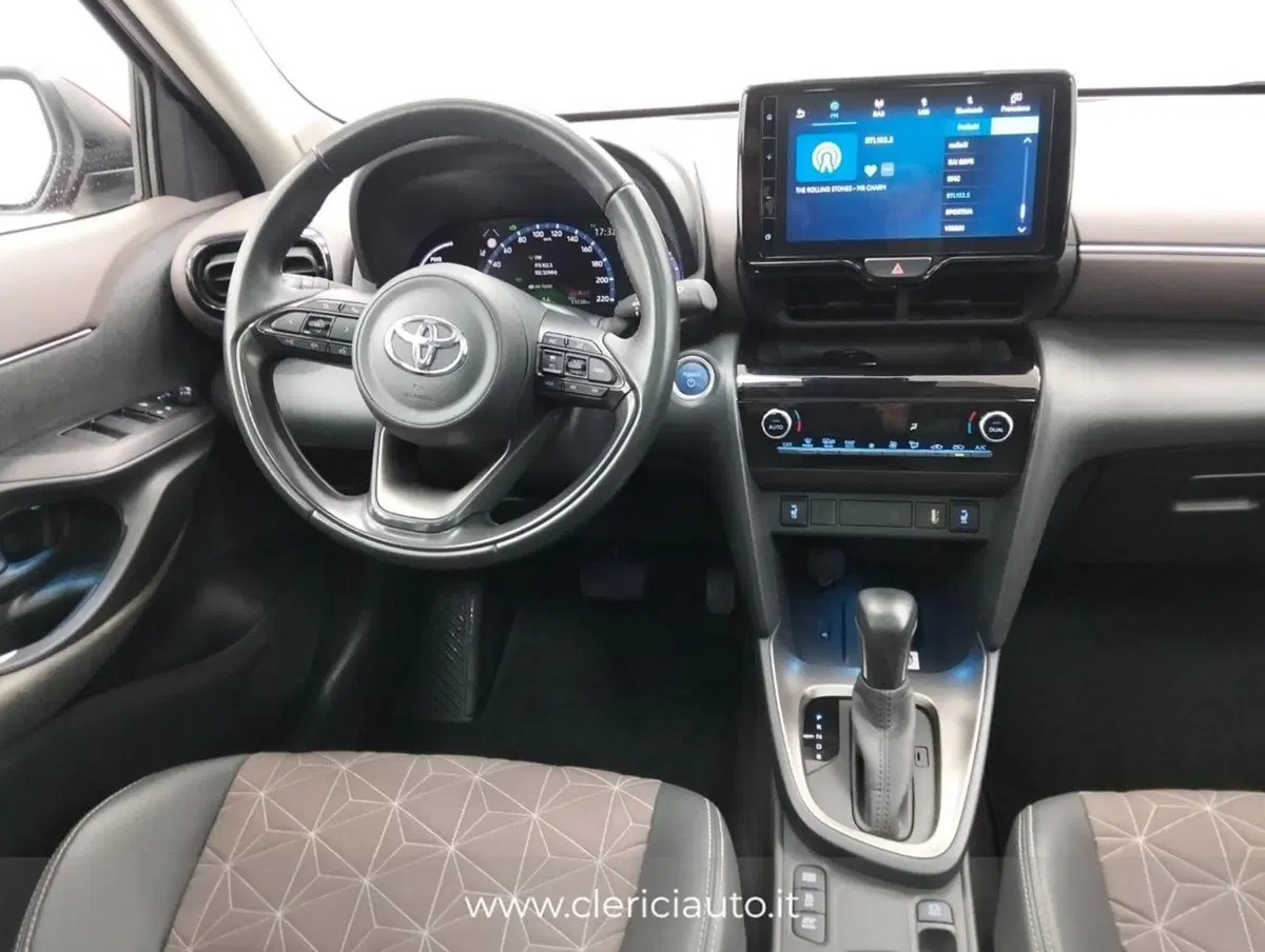 Toyota Yaris Cross usata a Como (10)
