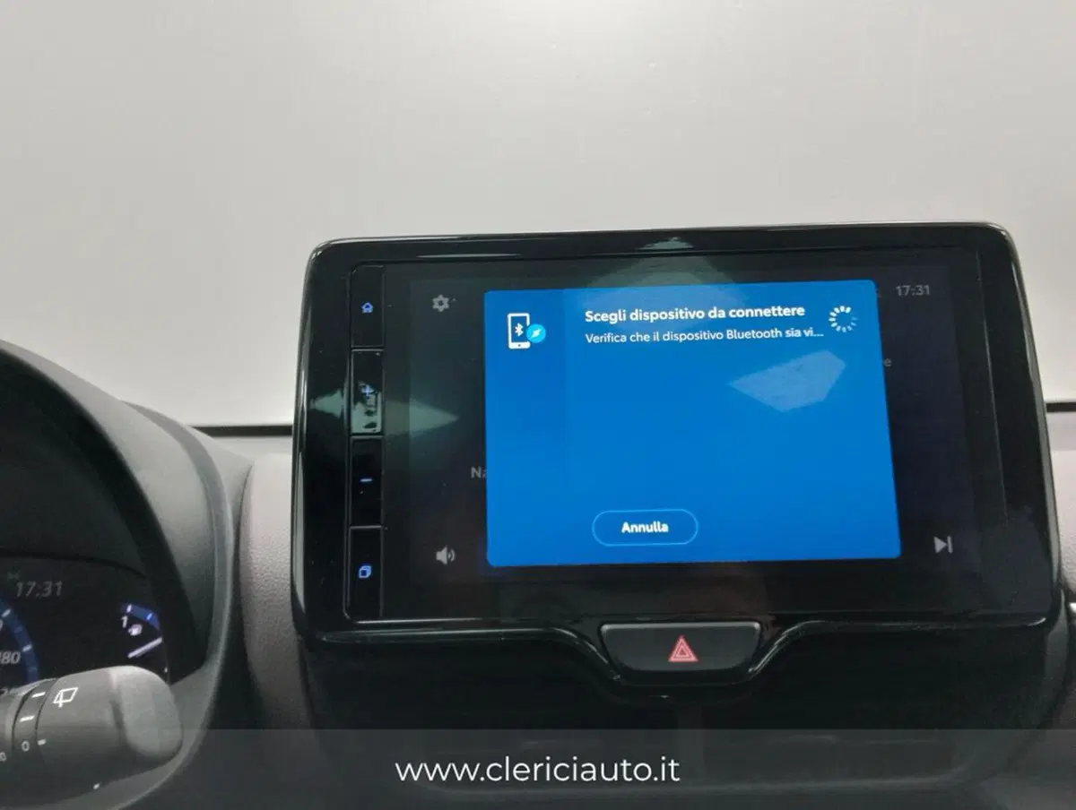 Toyota Yaris Cross usata a Como (13)