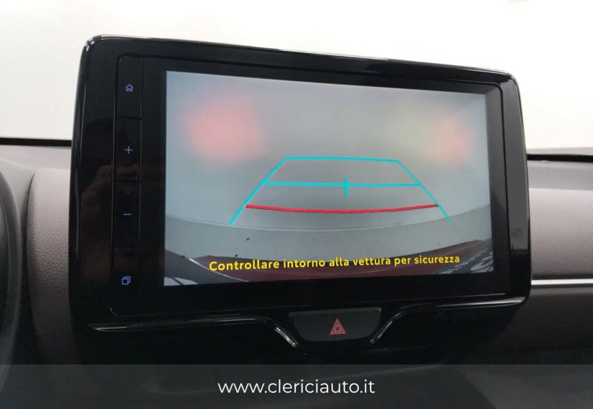 Toyota Yaris Cross usata a Como (14)