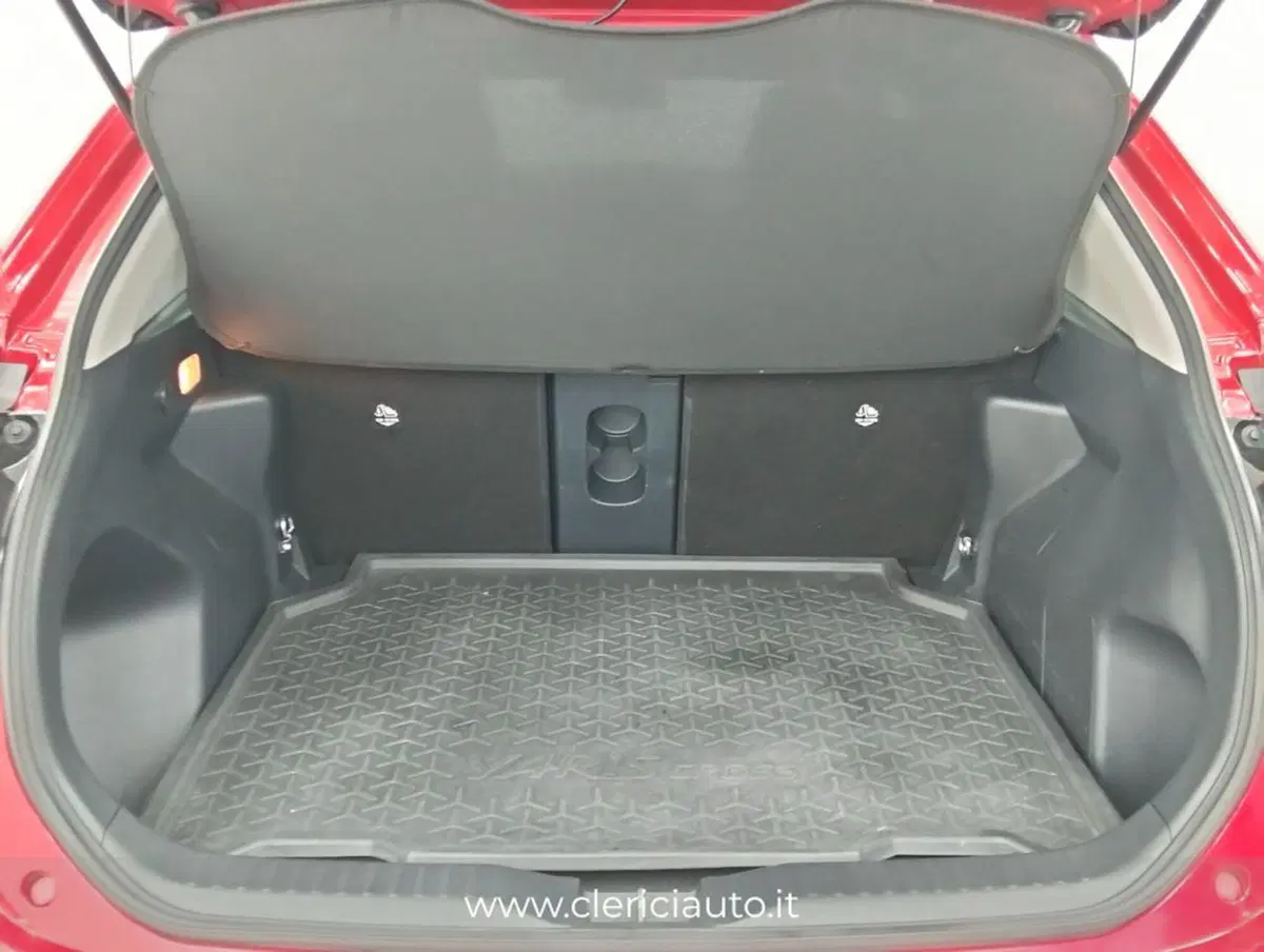 Toyota Yaris Cross usata a Como (17)