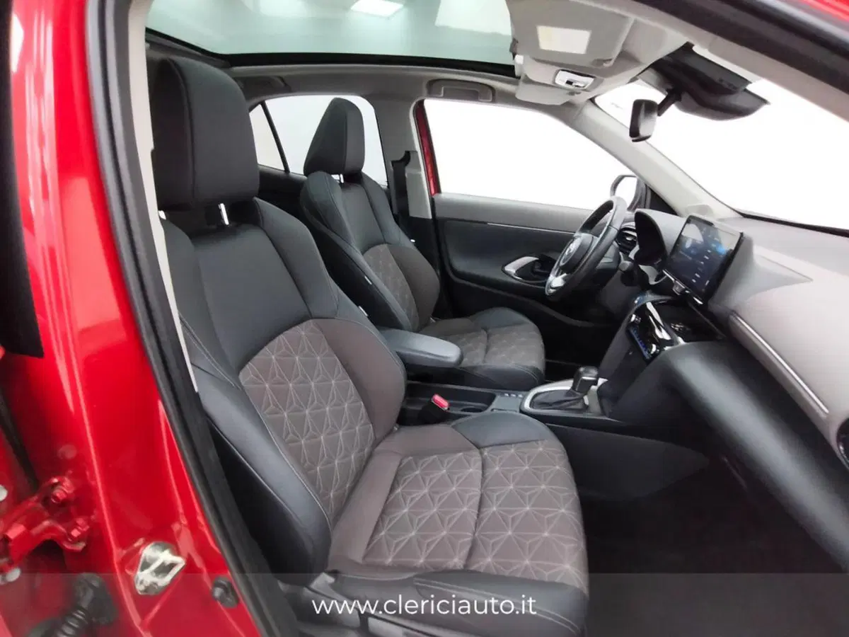Toyota Yaris Cross usata a Como (3)