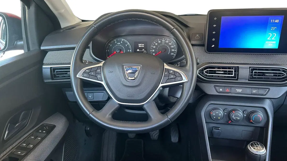 Dacia Sandero usata a Parma (8)