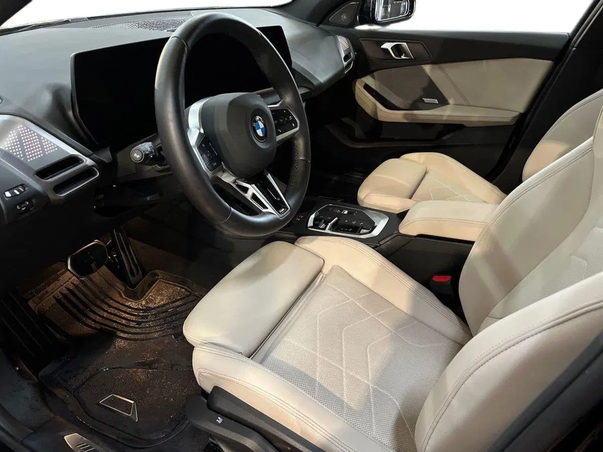 BMW Serie 1 usata a Bari (10)