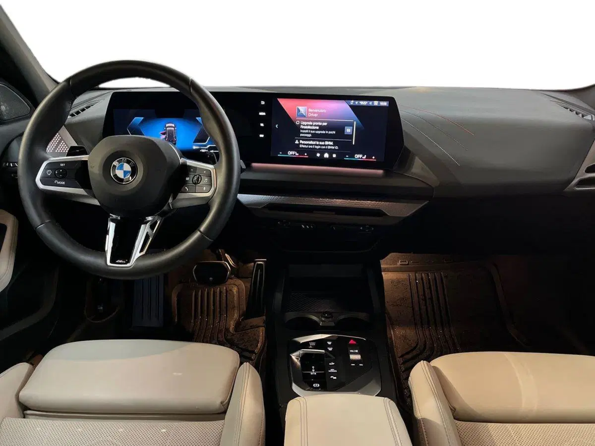 BMW Serie 1 usata a Bari (8)