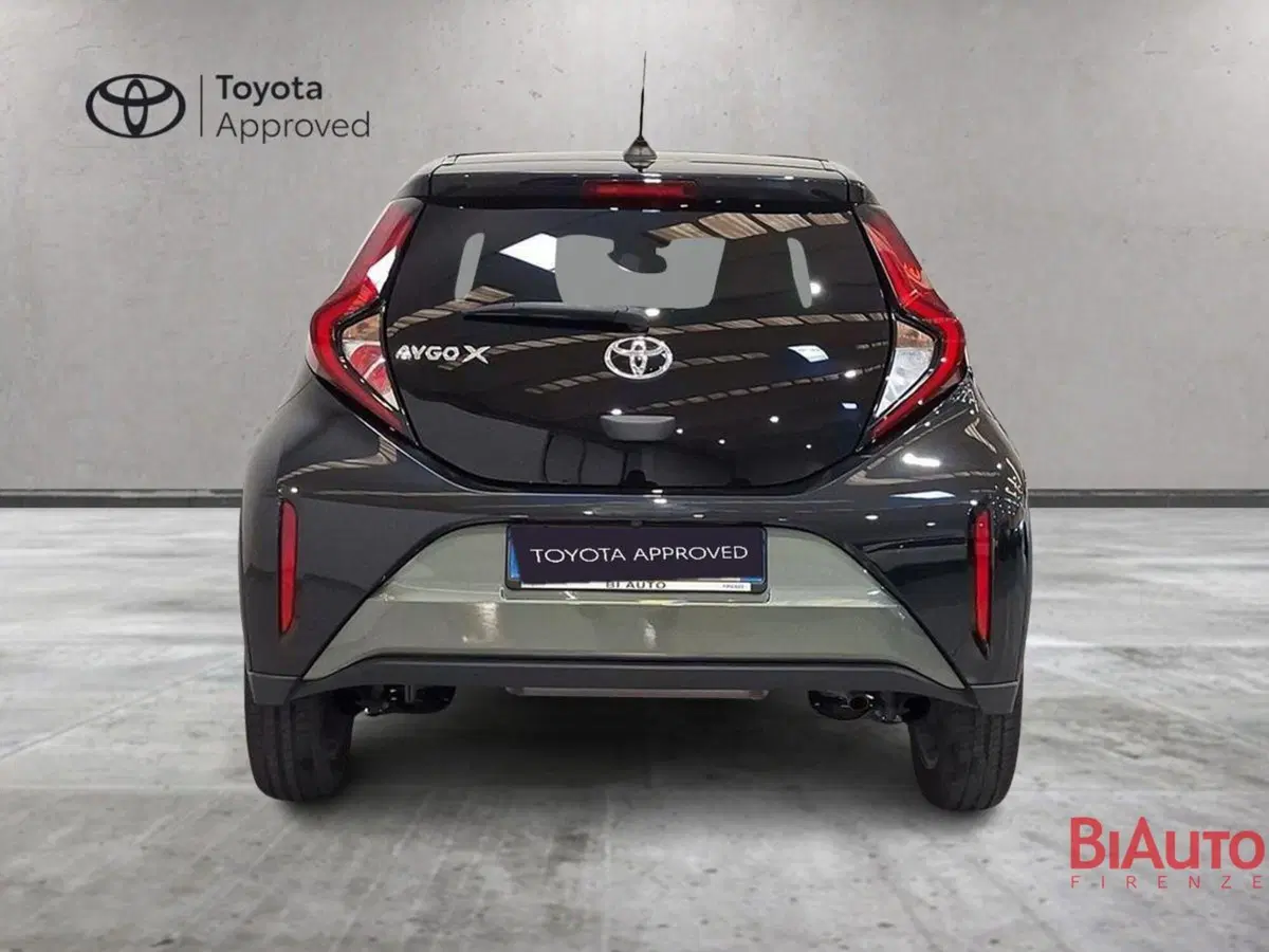 Toyota Aygo X usata a Firenze (12)