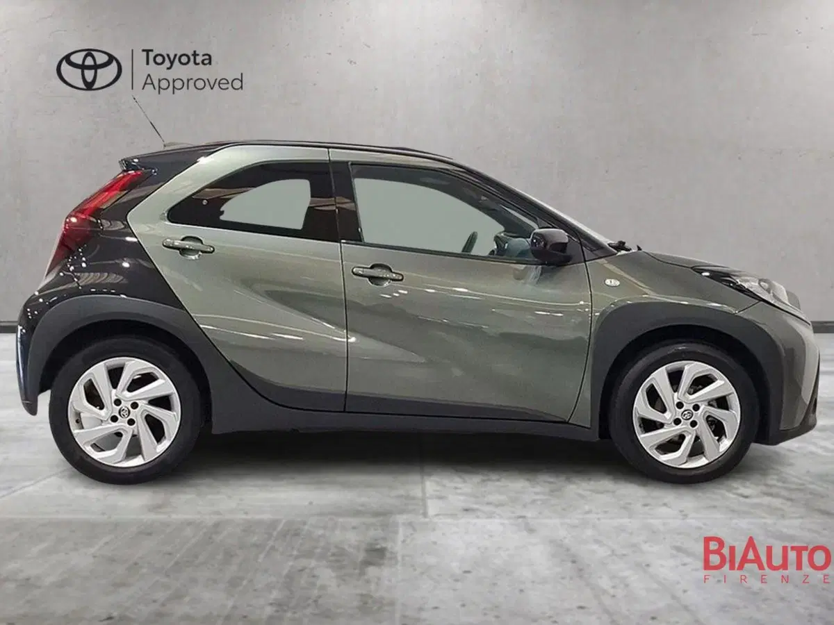 Toyota Aygo X usata a Firenze (4)