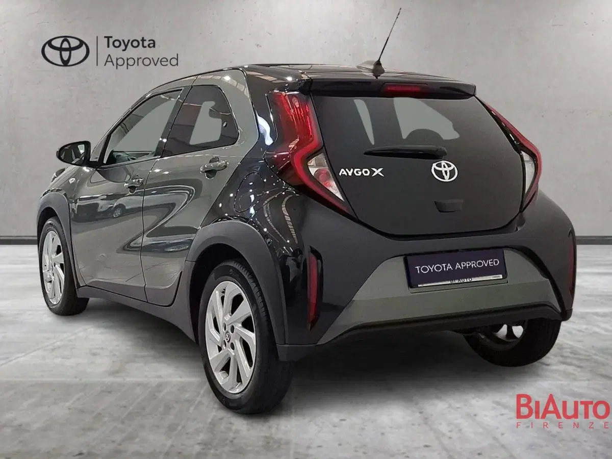 Toyota Aygo X usata a Firenze (5)