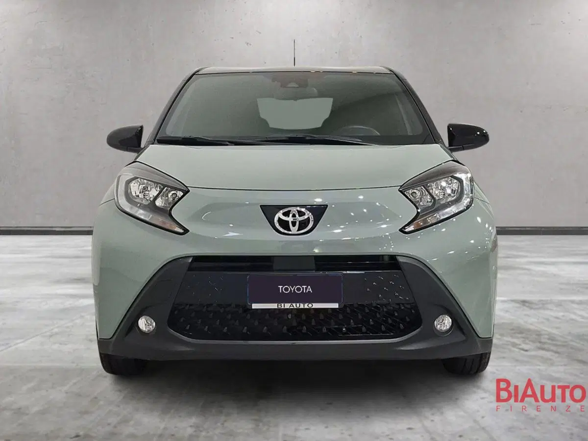 Toyota Aygo X usata a Firenze (12)