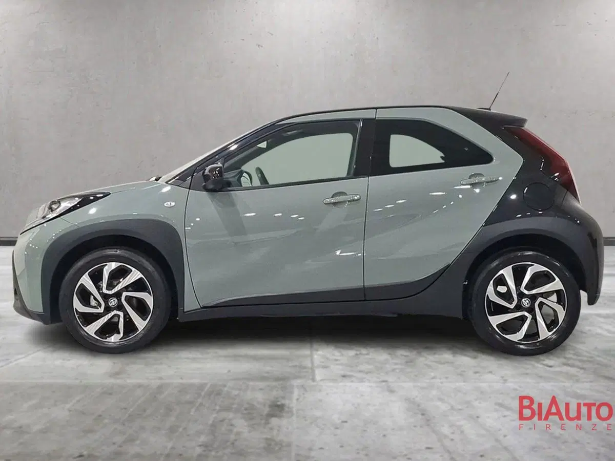 Toyota Aygo X usata a Firenze (2)
