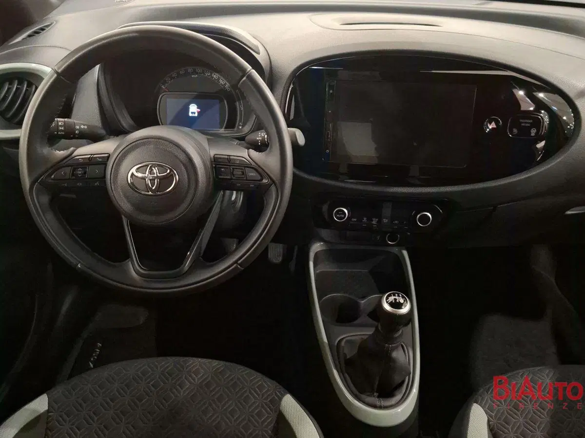 Toyota Aygo X usata a Firenze (7)