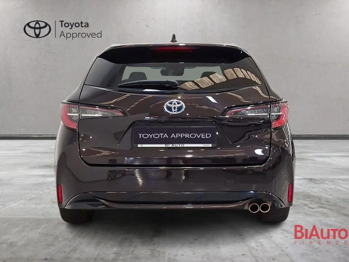 Toyota Corolla Touring Sports usata a Firenze (12)
